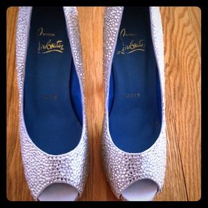 Brand new never worn shoes!