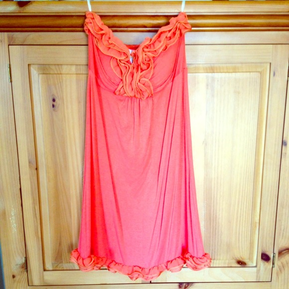 ModCloth Strapless Coral Sun Dress