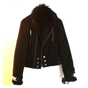 Black Jacket/Coat with Fur