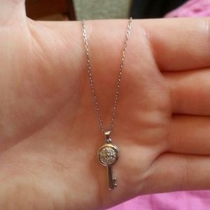 Sterling silver t necklace