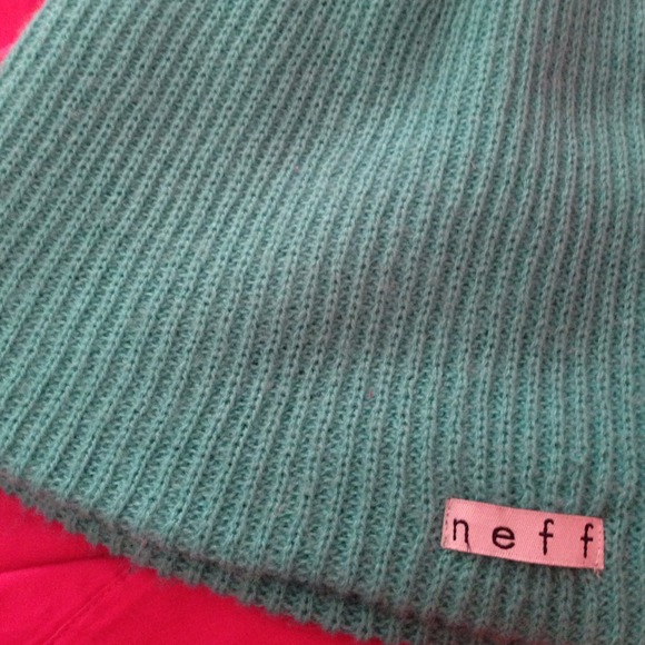 🚫TRADING🚫Neff beanie