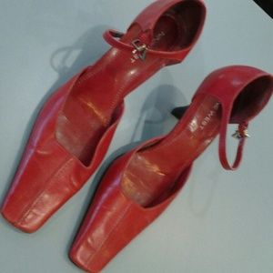 Red Pump Nine West size 7 1/2 M