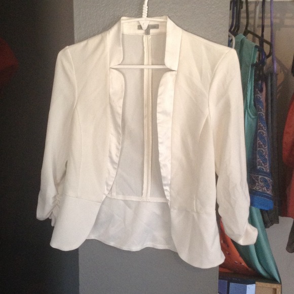 Pearl blazer! NEVER WORN.