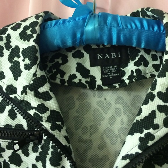 Jacket - Picture 3 of 4