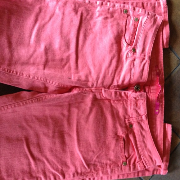 SOLD Peach skinny jeans - Picture 2 of 2