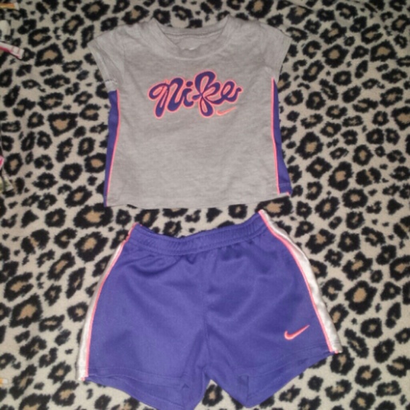 🚫SOLD🚫 Toddler Girl Nike Outfit Purple Silver 2T
