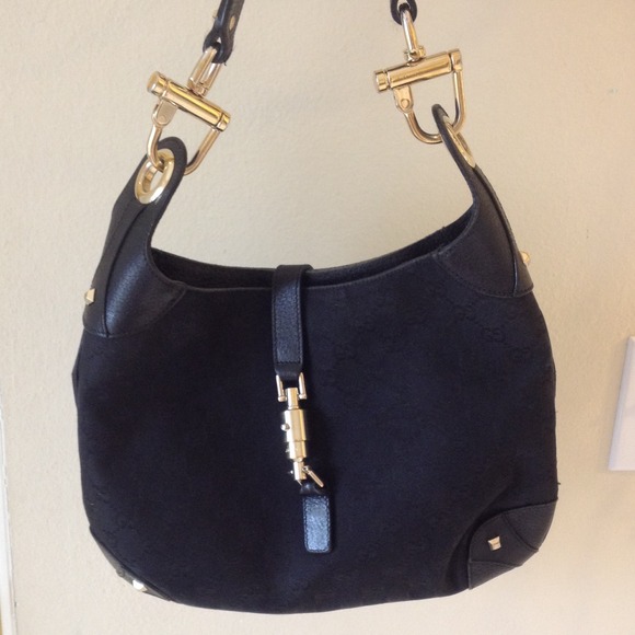 REDUCED! Gucci black hobo w/ horse bit handle