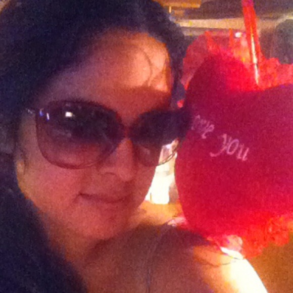 Bundle D&G. RED SUNGLASSES with earrings