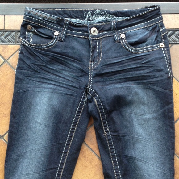 Great jeans worn once!