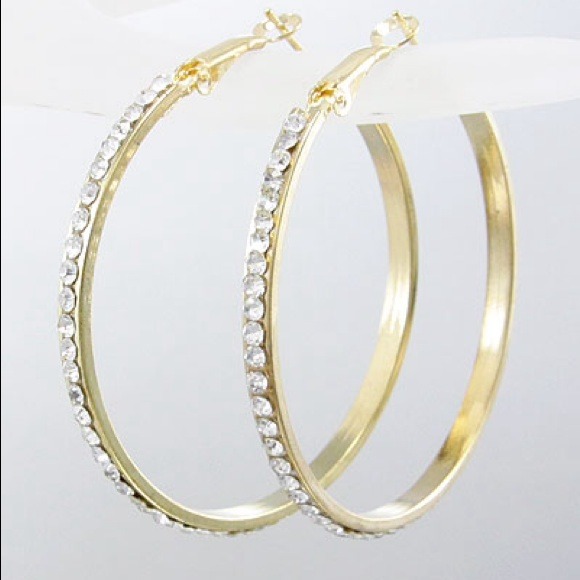 👏🎉SALE👏🎉 Gold and Rhinestone Hoop Earings