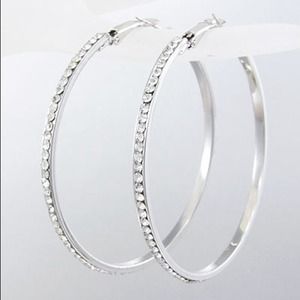 Silver Hoop