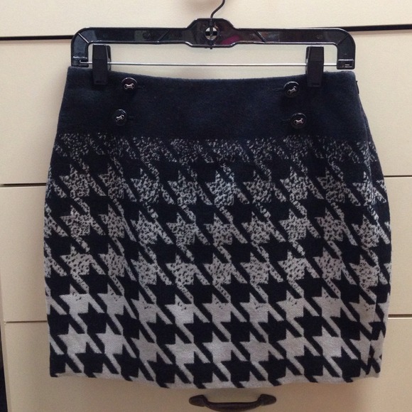 The Limited short skirt