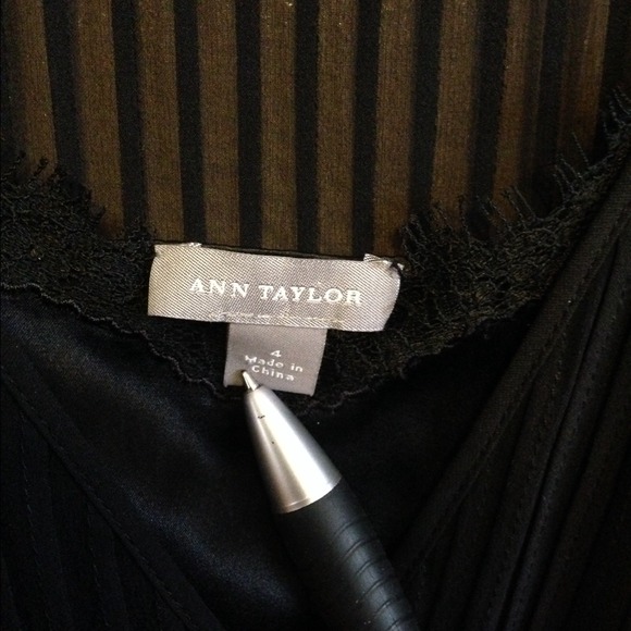 ✂️ Price Cut ✂️ Ann Taylor Dress - Picture 3 of 4