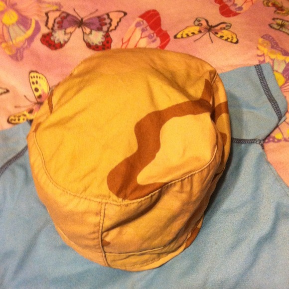 Camo hat - Picture 2 of 4