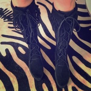 Minnetonka moccasins blk 7