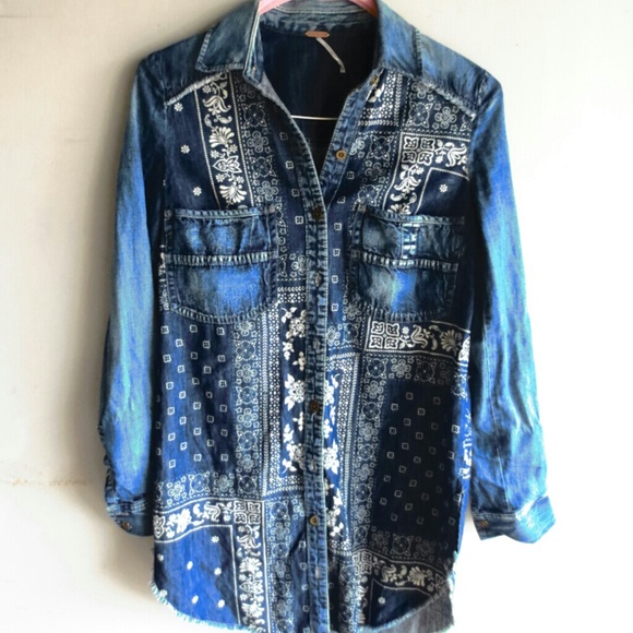 Free People Tops - !! SOLD !!