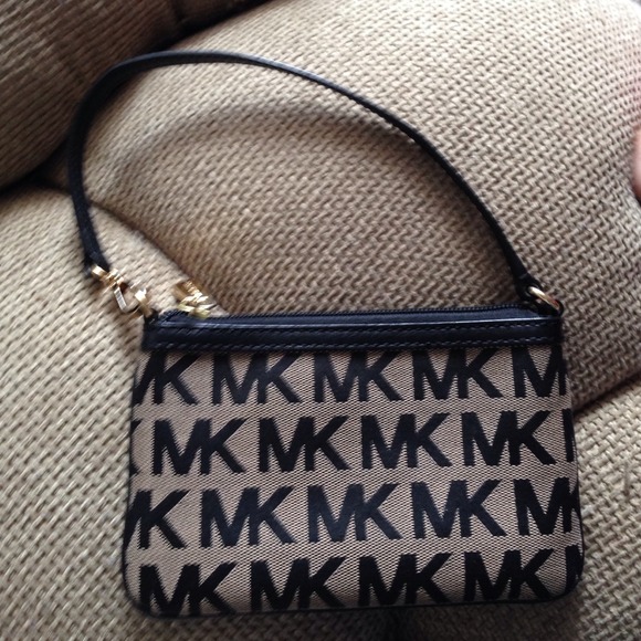 100% Authentic MK Wristlet
