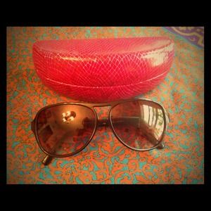 REDUCED Fossil Black Aviator Sunglasses with Case