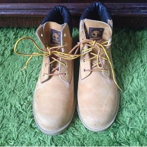 Kid's Timberland boots (will fit a women's size 8)