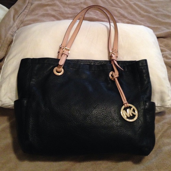 Black Michael Kors Purse