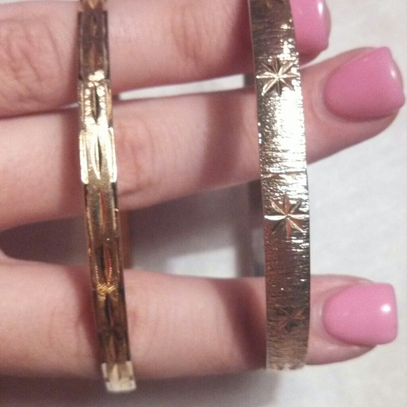 Plated gold bangle set