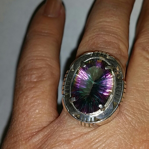Jewelry.    SOLD