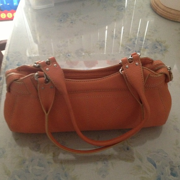 Cole Haan Handbag Authentic Excellent Condition - Picture 3 of 4