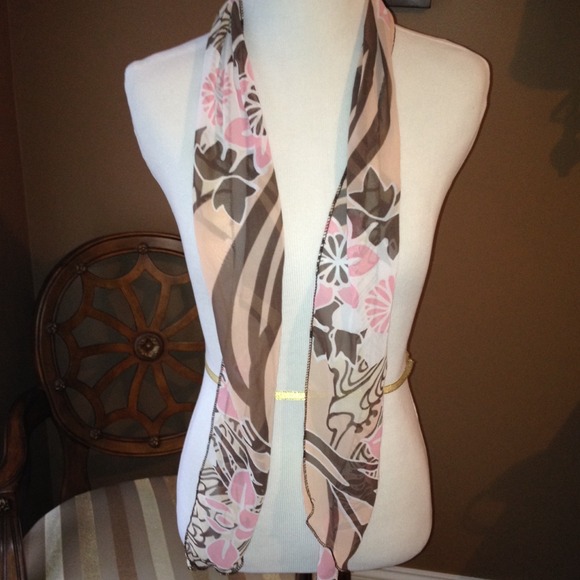 SOLD Head scarf.