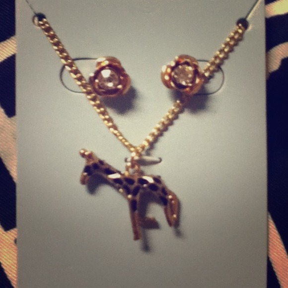 Giraffe Jewelry Set