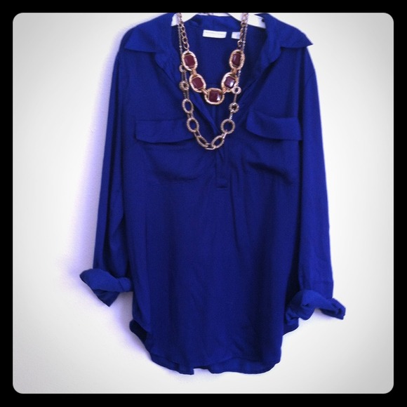 ❌Bundled❌Royal blue blouse!