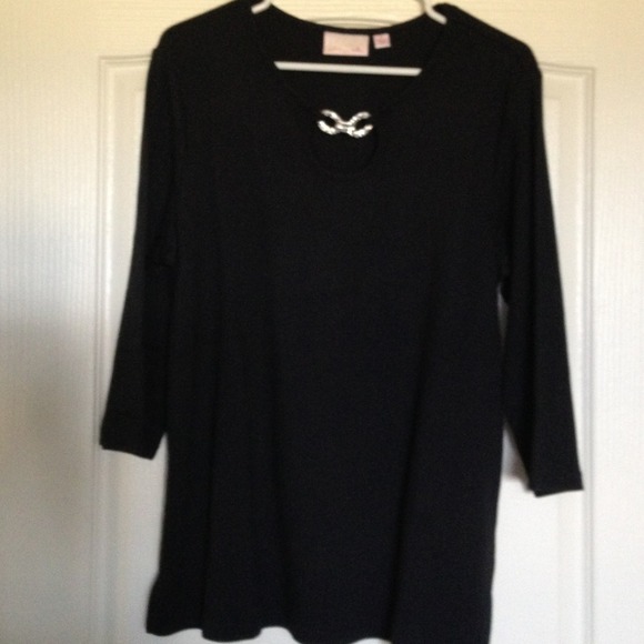 Ladies pullover top