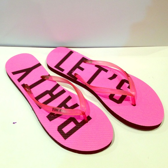 Victoria secret pink flip flops