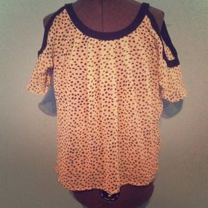 Tan and Black Polka Dot Opaque Shirt🎀