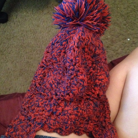 TRADED💕 Free People Crochet Beanie