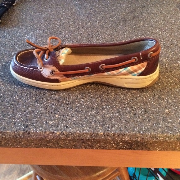 Sperrys - Picture 2 of 4
