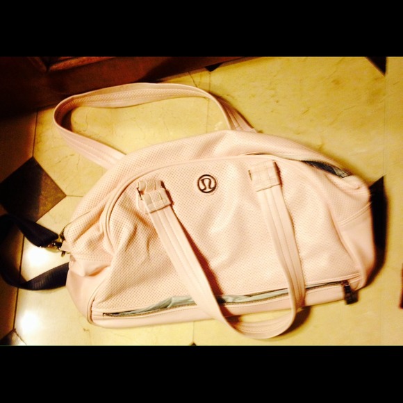 Lulu sports bag