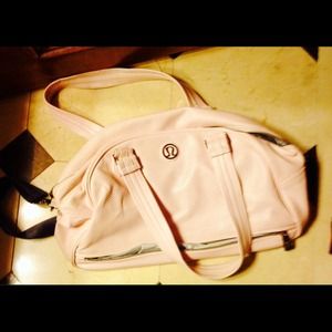 Lulu sports bag