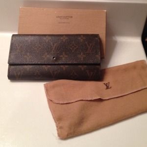 Trifold wallet