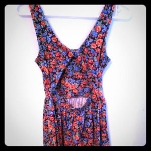 Forever 21 flower print open back dress
