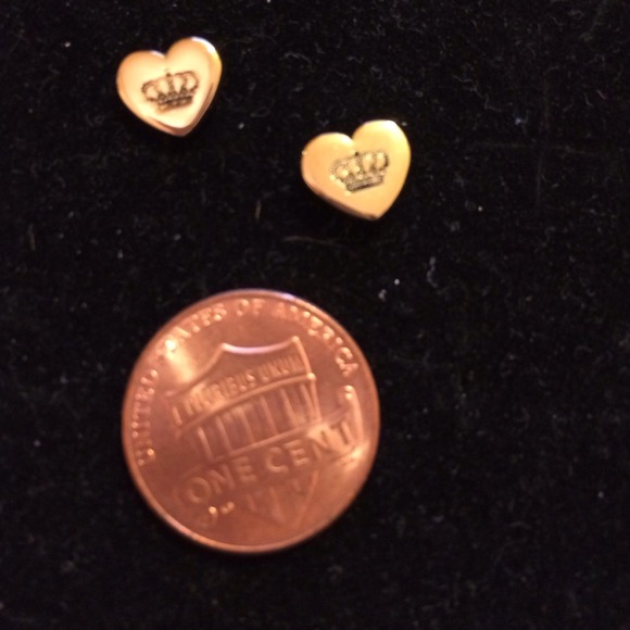 Juicy earrings