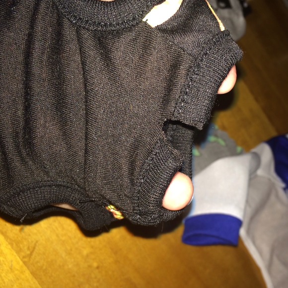 Dog clothes - Picture 3 of 3