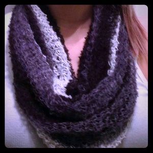 Infinity scarf