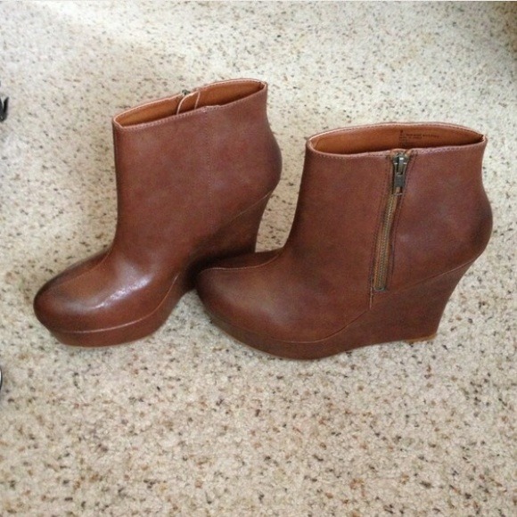Camel colored wedge booties