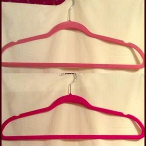 30 Pink Clothes Hangers 👗