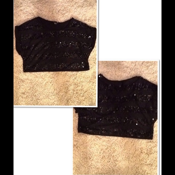 Sparkly short sleeve shirt