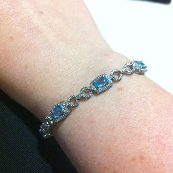 Cushion Cut Blue Topaz Bracelet W/ Diamond Accents - Picture 2 of 4
