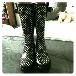 Black Polka Dot Rain Boots