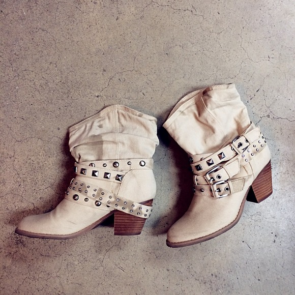 Report Military Style boots