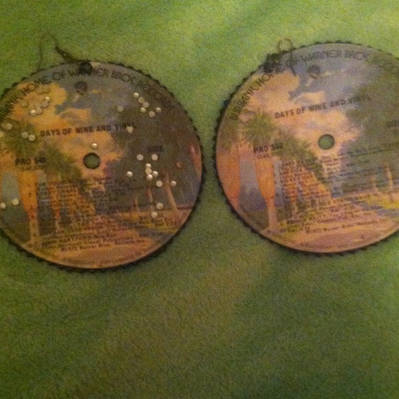 Earrings - Picture 2 of 2