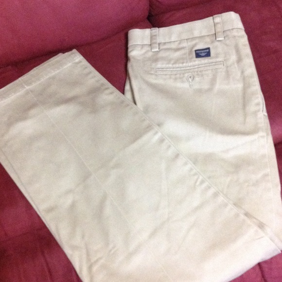 Dockers beige pants, individual-fit (men)